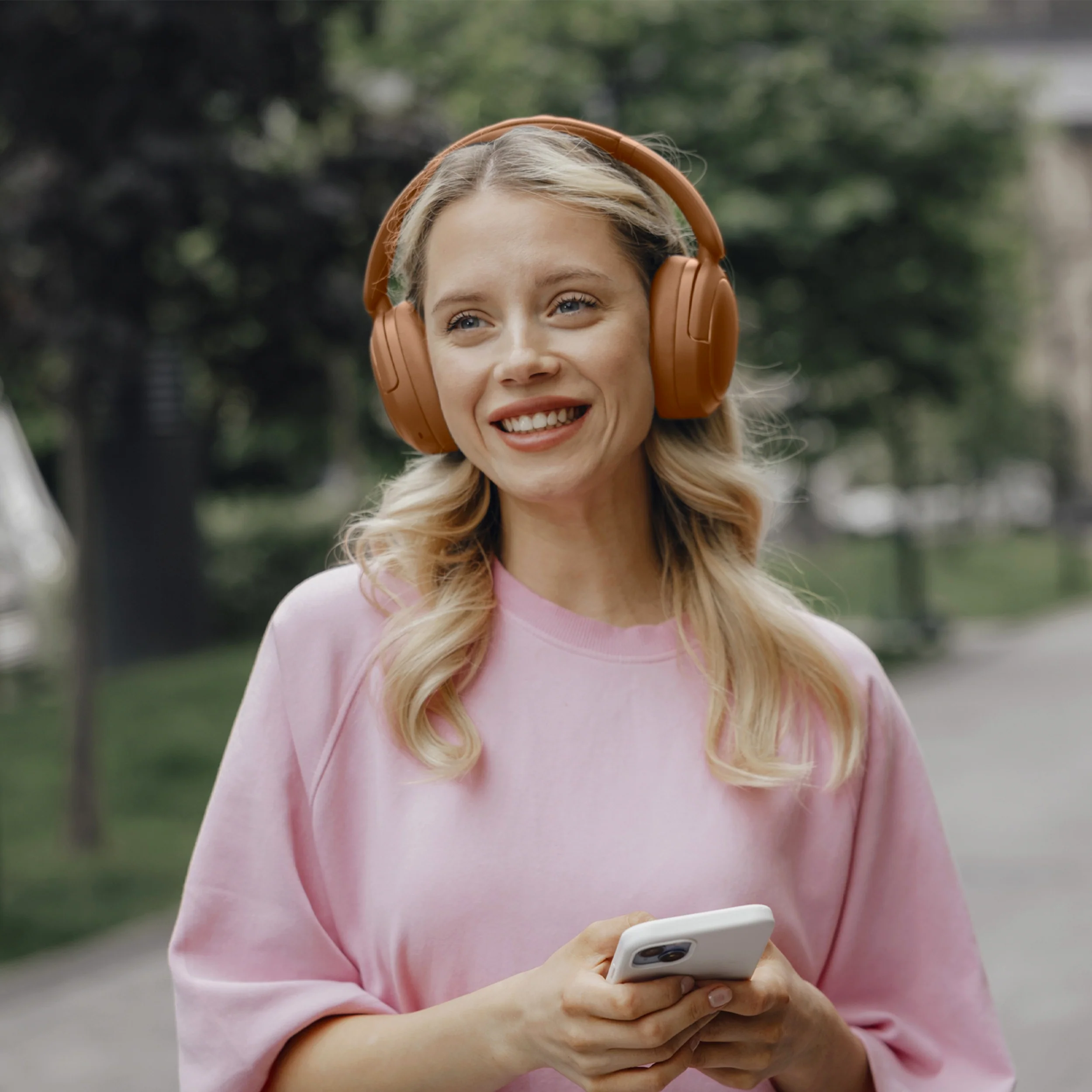 V80 Hybrid Active Noise Cancelling Headphones - Image 5